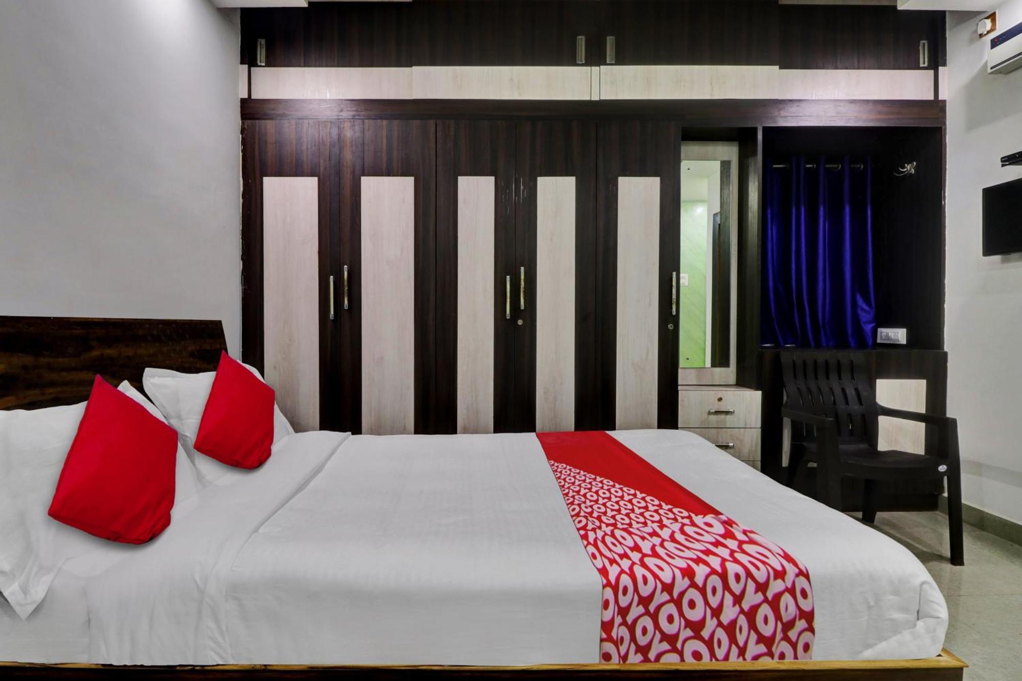Hotel O Seshadri Homestay Tirupati Luaran gambar